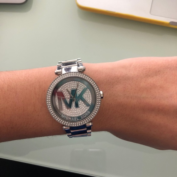 Michael Kors MK5925 Parker Stainless Steel Watch - Picture 4 of 7